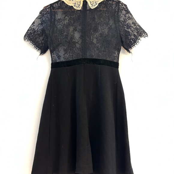 Japanese Vintage Elegant Black Lace/Wool Dress with Cream Collar - Picture 2 of 4